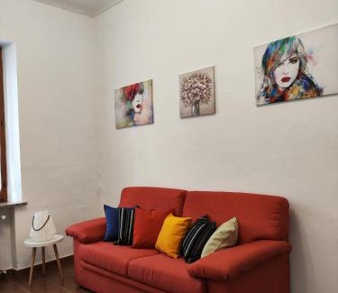 Asti Apartment | Guest House Montebello