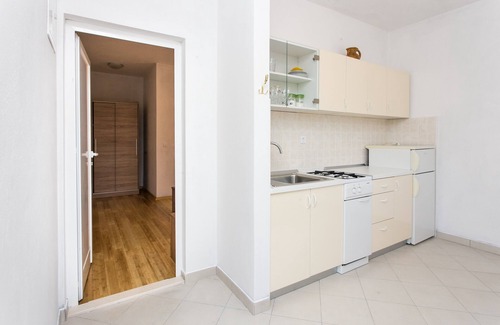 Kolocep Island Apartment | Guest House Oreb - One Bedroom Apt with Terrace and Sea View