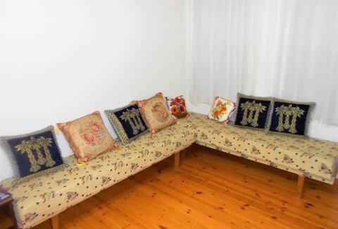 Berat House | Guest House Taunus