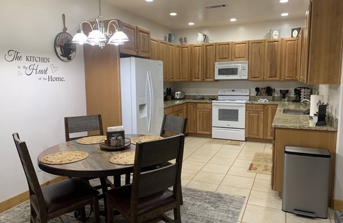 Gypsum House | Guest Level with Mountain View