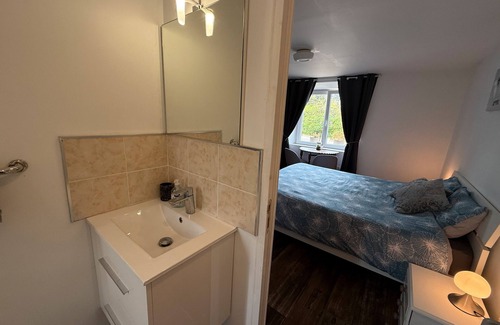 Champsac Bed & Breakfast | Guest Room "À La Ferme" with Shared Pool, Shared Terrace and Wi-Fi