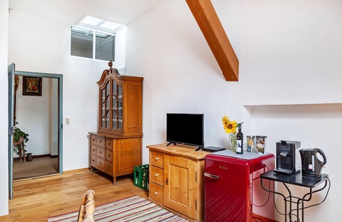 Oberammergau Apartment | Guest room 'Beim Posthalter' with mountain view and Wi-Fi