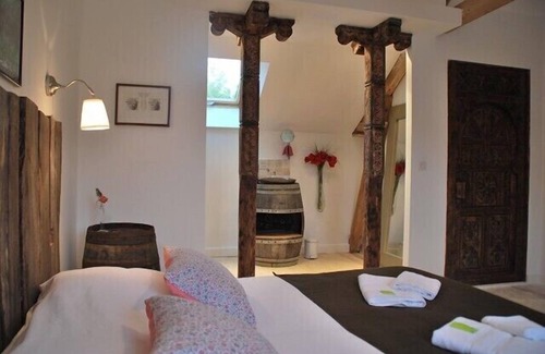 Noyant-et-Aconin House | GUEST ROOMS WITH PRIVATIZED SPA! LUXURY IN INTIMACY in Soissons 02