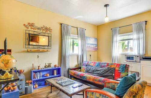 Aloha Apartment | Guest Suite in Portland Area w/Shared Patio