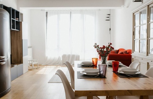 Milan Apartment | GuestHost - Mecenate Bright Apartment Milan