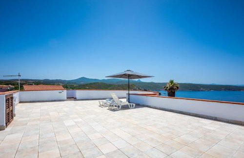 Torre dei Corsari Apartment | GuestHost - Sa Serenada