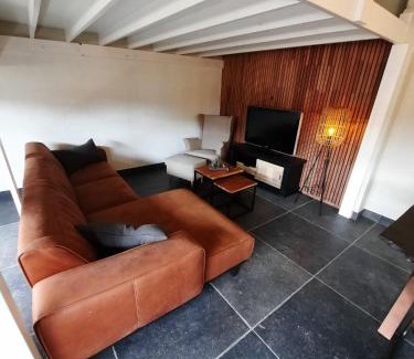Lommel House | Guesthouse 66