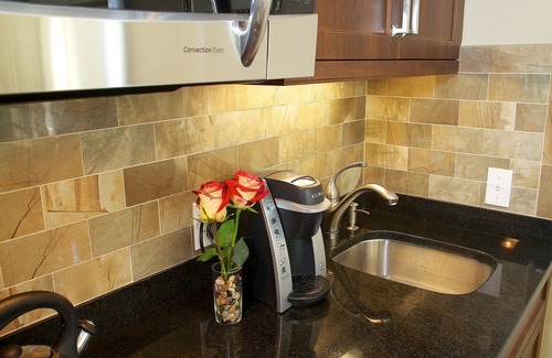 Norwalk Apartment | Guesthouse at Norwalk Inn