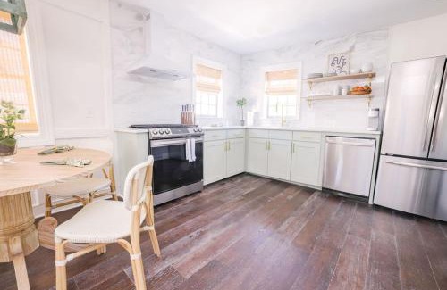 Cannonborough Elliotborough Apartment | Guesthouse Charleston EAST 42 D