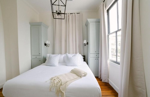 Cannonborough Elliotborough Apartment | Guesthouse Charleston EAST 46 H