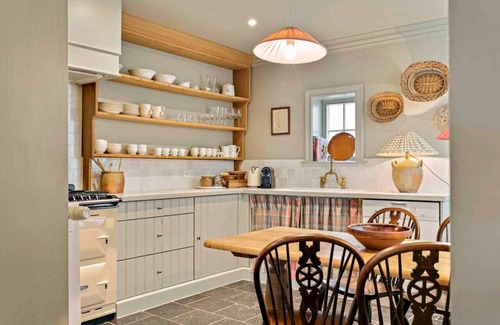Historical Center Bruges House | Guesthouse Groeninghe in the centre of Bruges