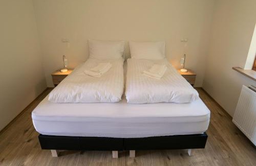 Adaldalur Bed & Breakfast | Guesthouse Hvítafell
