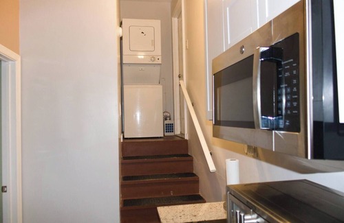 Short Pump Apartment | Guesthouse in Short pump