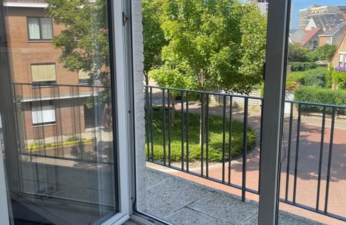 Mariakerke House | Guesthouse Poppies , Free Parking