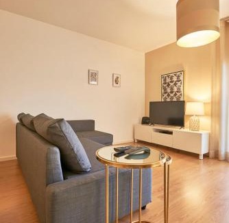 Falca Apartment | GuestReady - Aurora Findings (Garage included)