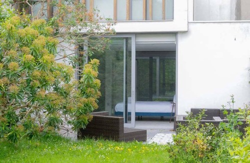 Merrion Apartment | GuestReady - Ballsbridge Lux House