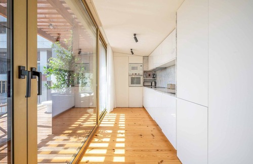 Santo Antonio Apartment | GuestReady - Exquisite Luxury Penthouse in Lisbon