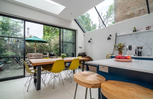 Sands End Apartment | GuestReady - Family Stay in the heart of Fulham