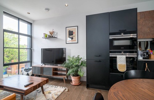 Hoxton Apartment | GuestReady - Industrial Flat near Shoreditch Park