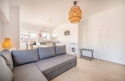 Costa de Caparica Apartment | GuestReady - Sunny Retreat in Costa da Caparica
