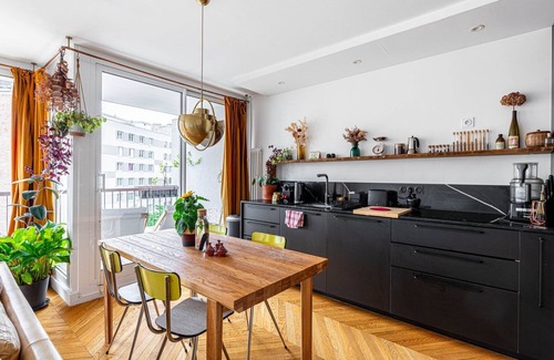Amerique Apartment | GuestReady - Skyline serenity near famous hotspots