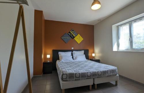 Neuvy-Saint-Sepulchre Bed & Breakfast | Guestroom Neuvy-Saint-Sépulchre, 3 pièces, 6 personnes - FR-1-591-498