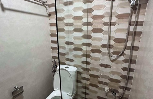 Olongapo Apartment | Guestroom1- 3rd Floor near beach and Inflatable Island