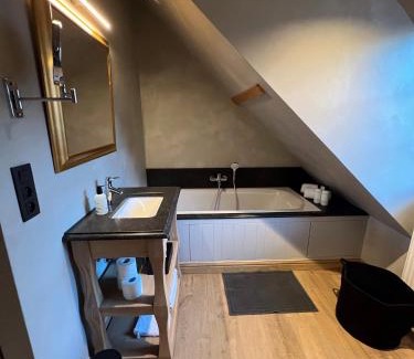 Sint-Gillis Bed & Breakfast | Guestsuite Couvert