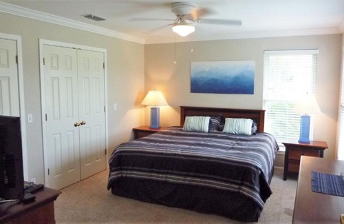Jekyll Island House | GUIDING LIGHT UNIT C - GROUNDFLOOR by Jekyll Realty