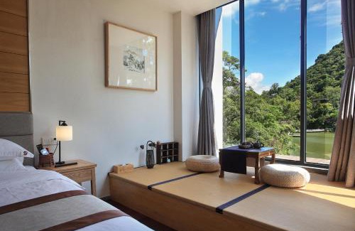 Xiufeng Hotel | Guilin HeShe Lakeside Resort-Free pick up service stay two nights