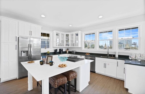 Seagrass House | Gulf & Bay Views | Pet Friendly | Sleeps 18