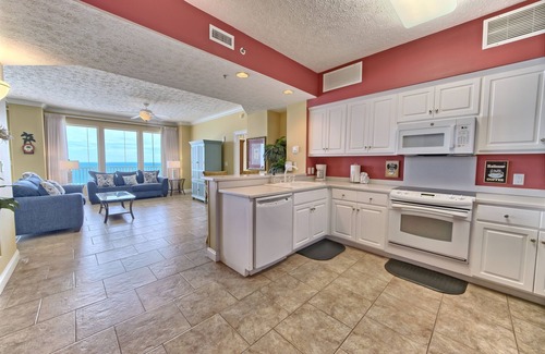 Bel Air Condo | Gulf Crest 1006 – 2BR Gem with Gulf View & Charm!