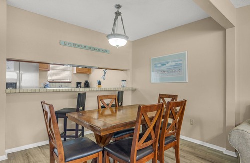 Sugar Beach House | ⭐Gulf Front Complex with Community Pool-Santa Rosa Sound-2BR Sugar Beach D-13⭐