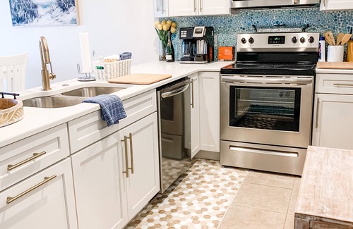 Miramar Beach Condo | Gulf Front view! Newly renovated, Gorgeous fixtures, Free beach service, Destin