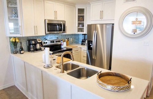 Miramar Beach Condo | Gulf Front view! Newly renovated, Gorgeous fixtures, Free beach service, Destin