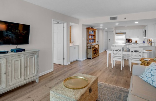 Seagrove Beach Condo | Gulf-Front w/Private Beach Access + Free Beach Setup & Attraction Tickets!