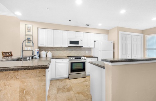 Navarre Beach Condo | ⭐Gulf Front with Fantastic Views-Awesome Amenities-2BR The Pearl⭐