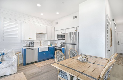 Gulf Place Condo | Gulf View Private Beach Walkable Heated Pool
