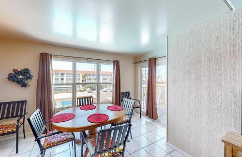 South Padre Island Apartment | Gulfview I #312