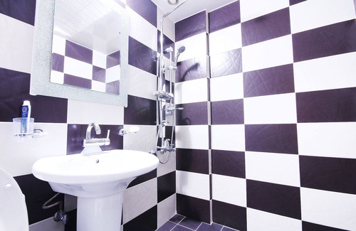 Gumi Hotel | Gumi Fun