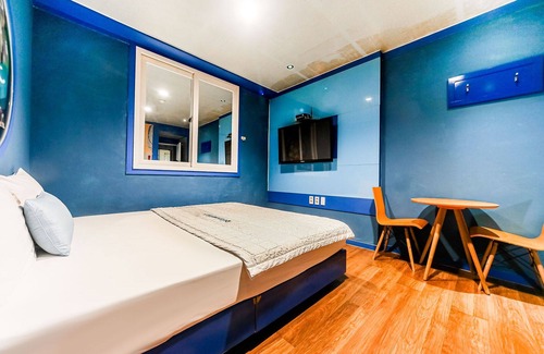 Gumi Hotel | Gumi Fun