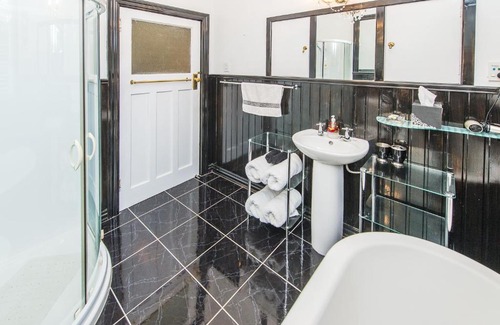 Whanganui Bed & Breakfast | Gumnut House.