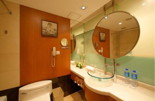 Wangfujing Shopping Area Hotel | Guo Ji Yi Yuan Hotel