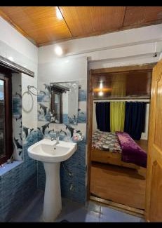 Leh House | Guru guest house