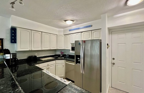 Fort Pierce Condo | GV 5324 Golf Course View Condo-Welcome to Paradise!