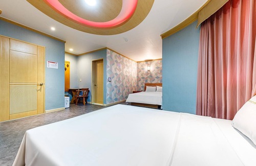 Kwangsu Hotel | Gyeryong White Hotel