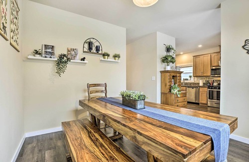 Gypsum House | Gypsum Home w/Patio: Between Glenwood & Vail