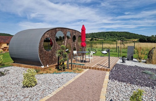 Vignot Cabin | Hébergement Insolite Dans L'esprit Tinyhouse: la Tiny Bulle Pour Deux Personnes