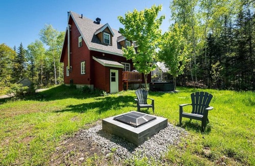 Les Eboulements House | Hôtel à la maison - Chalet des Brumes, nature et spa