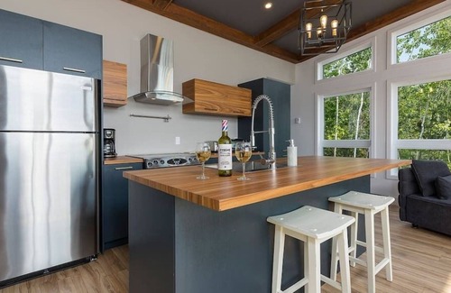 Saint Irenee House | Hôtel à la maison - Hublot sur le fleuve avec spa